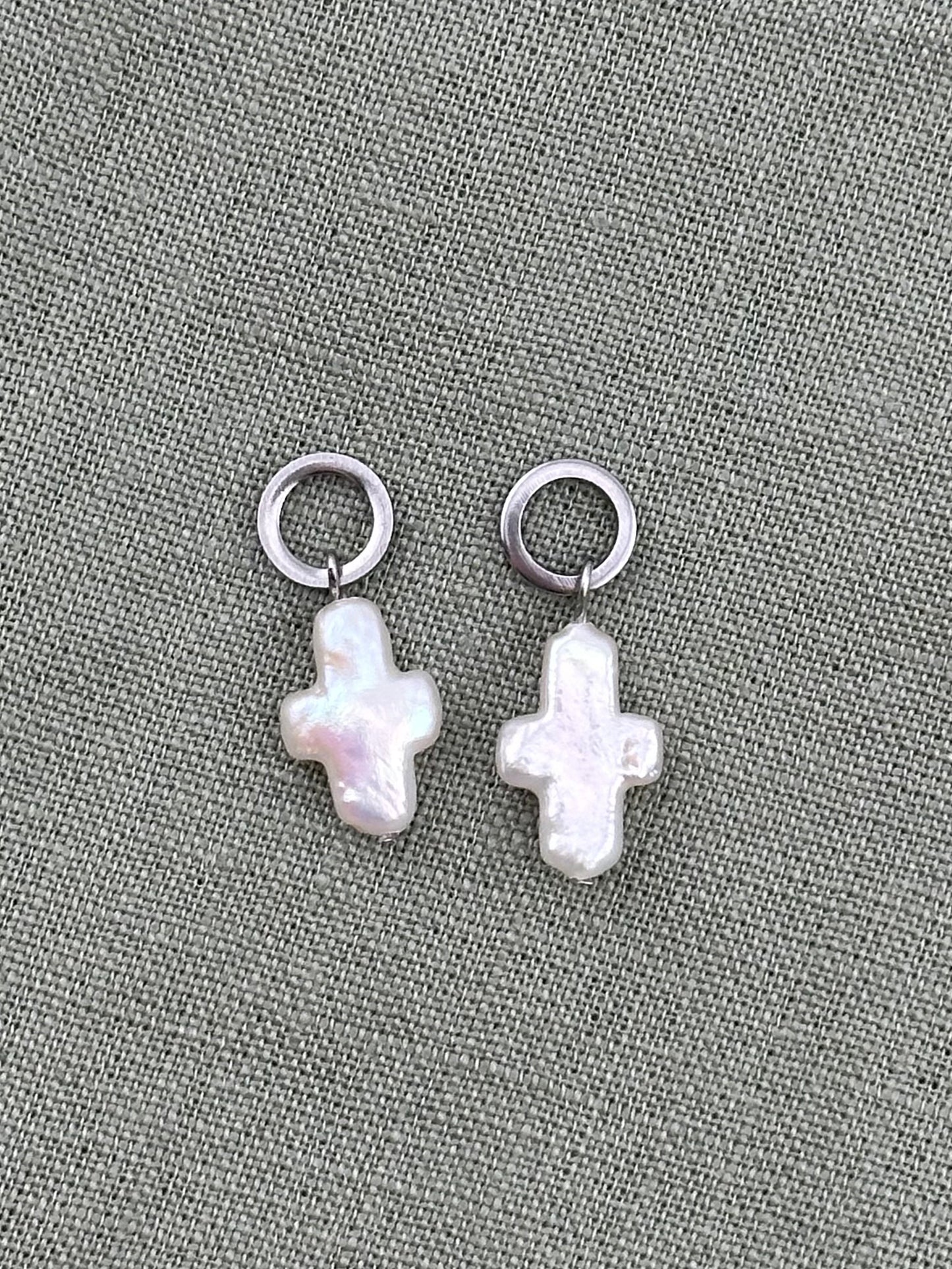 Margarit Cross Pendant